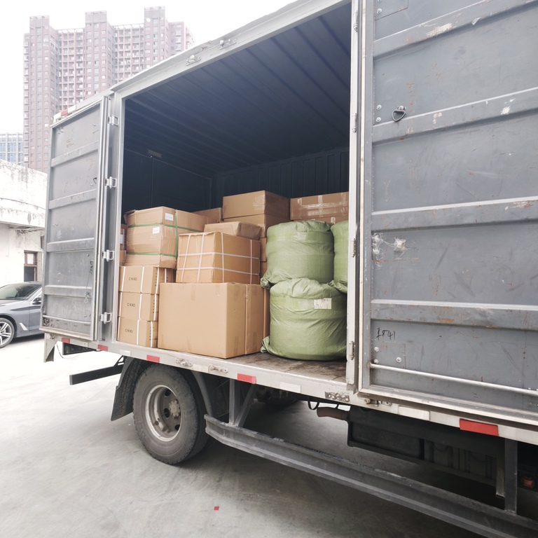 Ouyue Electrics distributionsbokse i rustfrit stål er blevet sendt i bulk til Israel: fra fabrikken til Ningbo Port, hvilket giver stærk støtte til oversøiske ladeprojekter